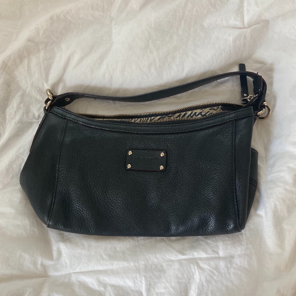 Kate spade Black Leather hand bag purse